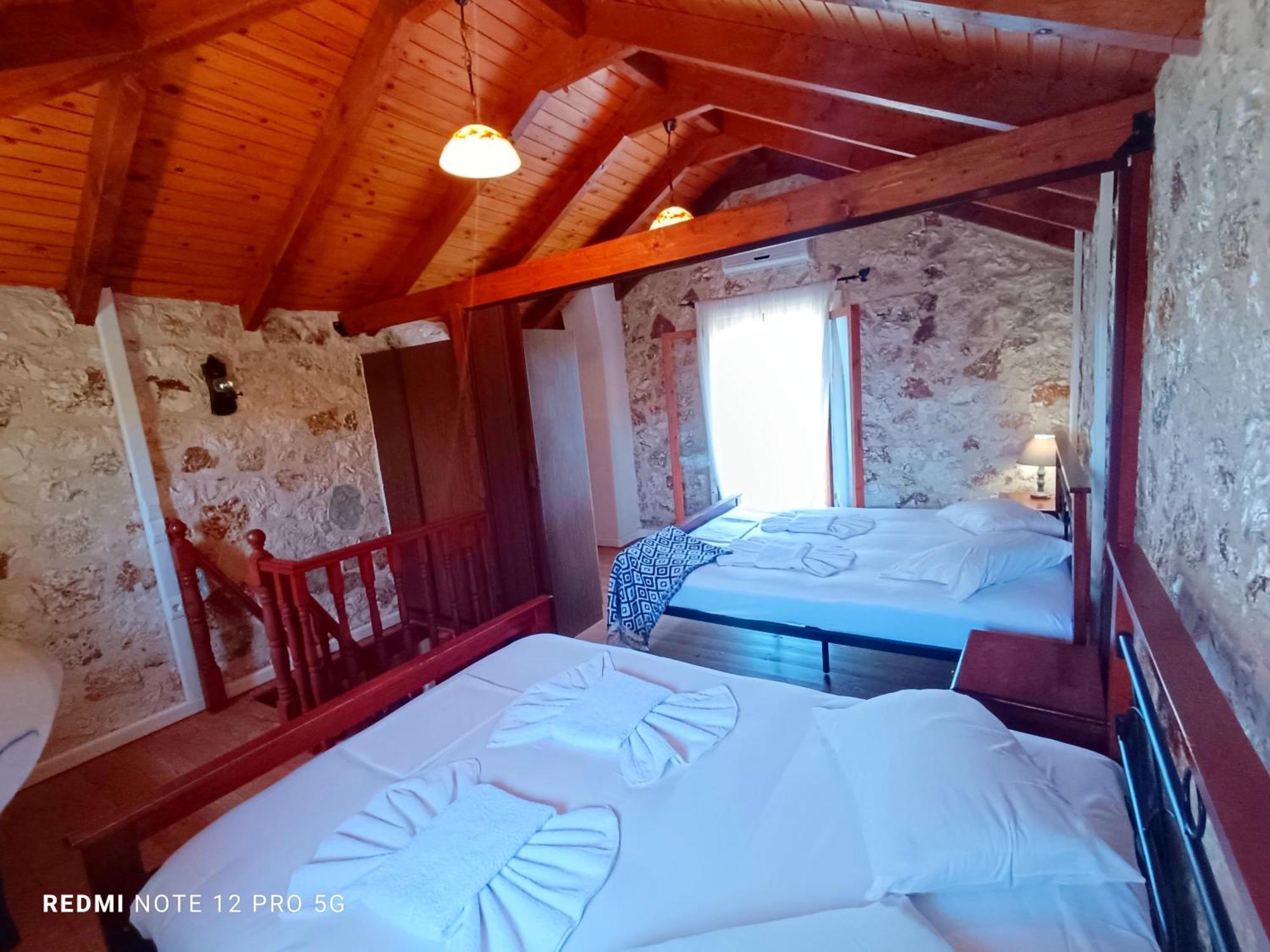 Spasmata Village Stone Maisonette Miniá Szoba fotó
